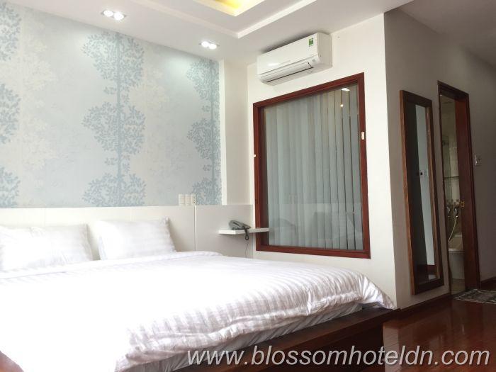 Blossom July Hotel Da Nang Exteriör bild